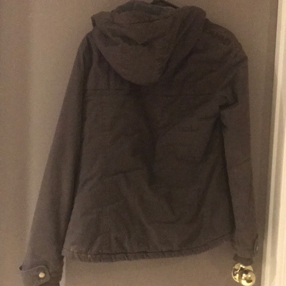 Winter jacket - Picture 3 of 3